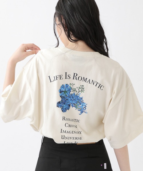 ROMANTIC CROWN(ロマンティッククラウン)の「ROMANTIC CROWN/WILD フラワーT 2949503(Tシャツ/カットソー・レディース・ホワイト/ネイビー/その他1・SMALL/MEDIUM/LARGE/X-LARGE)」の3枚目の写真