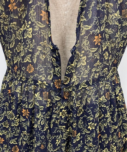 PICCIN（ピッチン）の「フラワープリントドレス（ペチコート付き）（ワンピース・レディース・ベージュ/ネイビー・M）」の9枚目の写真