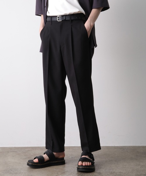 JUNRED（ジュンレッド）の「クールブロードワンタックストレートパンツ（スラックス・メンズ・ブラック/ブラウン系その他/ラベンダー・S/M/L）」の2枚目の写真