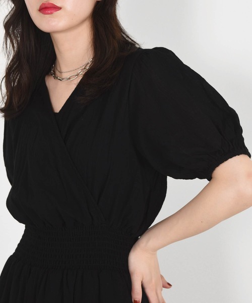 w closet(ダブルクローゼット)の「楊柳カシュクールワンピース(ワンピース・レディース・ブラック/パープル/カーキ/オレンジ・FREE)」の2枚目の写真