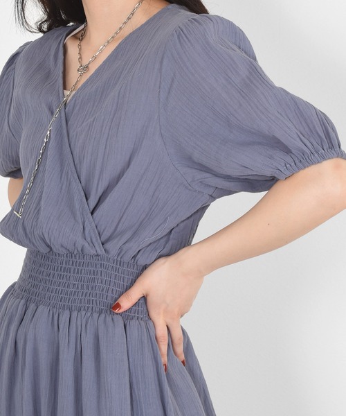 w closet(ダブルクローゼット)の「楊柳カシュクールワンピース(ワンピース・レディース・ブラック/パープル/カーキ/オレンジ・FREE)」の16枚目の写真