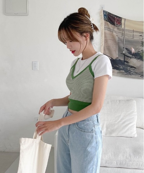 SONA(ソナ)の「SONYUNARA ボーダーニットビスチェ(Tシャツ/カットソー・レディース・ブラック/ブルー/グリーン/マスタード・FREE)」の7枚目の写真