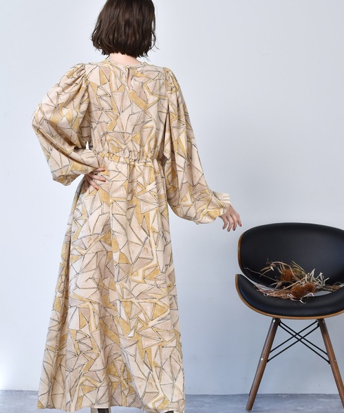 RETRO GIRL（レトロガール）の「ボリュームスリーブワンピース（ワンピース・レディース・ブラック/ブラウン系その他/イエロー系その他/レンガ・FREE）」の20枚目の写真