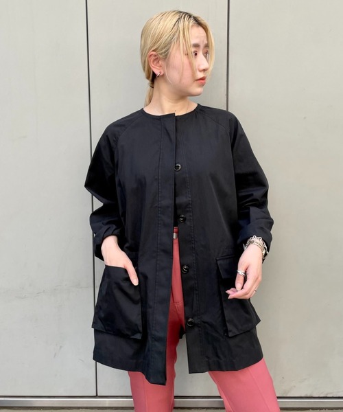 CIAOPANIC(チャオパニック)の「■ノーカラーバックギャザージャケット(ノーカラージャケット・レディース・ブラック/カーキ・FREE)」の2枚目の写真