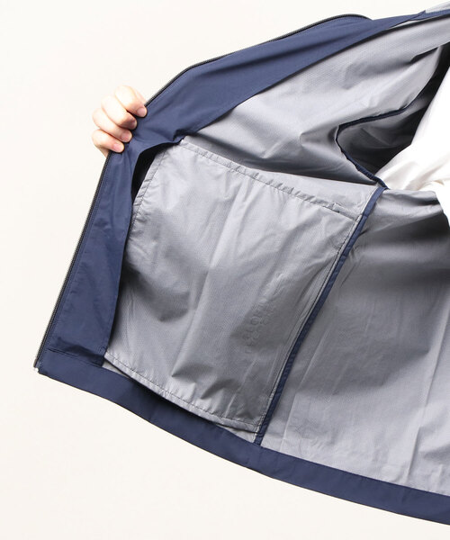 LACOSTE（ラコステ）の「パッカブルジップアップジャケット（ブルゾン・メンズ・ネイビー・46/48/50/52）」の2枚目の写真