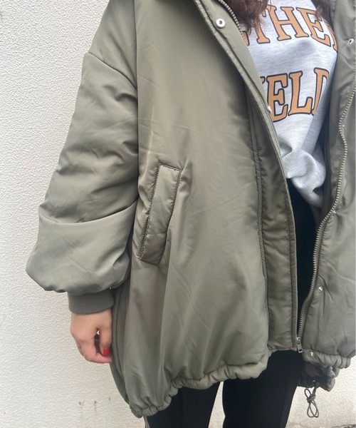 prose verse（プロズヴェール）の「ミドル丈中綿モンスターパーカー（ダウンジャケット/コート・レディース・アイボリー/ブラック/カーキ・MEDIUM/LARGE）」の7枚目の写真