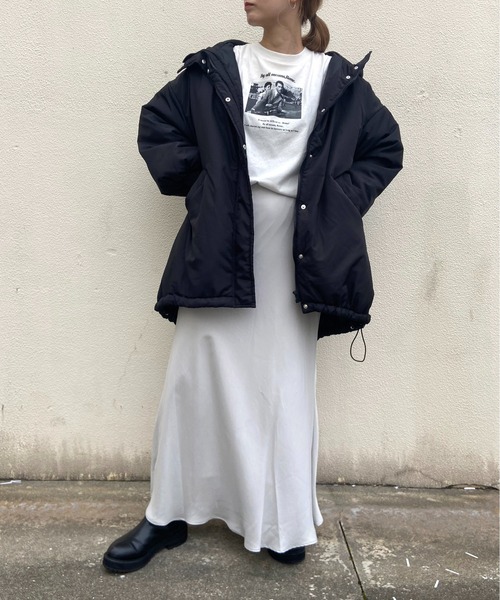 prose verse（プロズヴェール）の「ミドル丈中綿モンスターパーカー（ダウンジャケット/コート・レディース・アイボリー/ブラック/カーキ・MEDIUM/LARGE）」の14枚目の写真