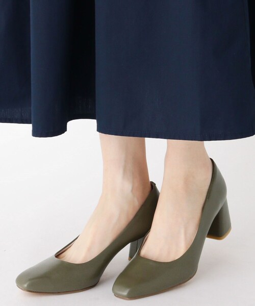 ESPERANZA(エスペランサ)の「◆【ミドルヒール】スクエアトゥブロックフレアヒールパンプス(パンプス・レディース・ブラック/こしょう色系/カーキ・M/LL/S/L)」の9枚目の写真
