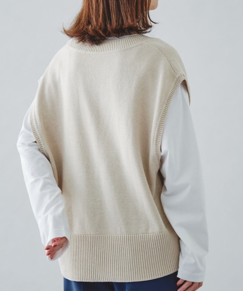 acro（アクロ）の「ディープVネックオーバーニットベスト/AC1158（ベスト・レディース・パープル/ベージュ/ブラック/ブラウン/オレンジ・ﾌﾘ-）」の15枚目の写真