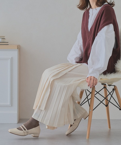 acro（アクロ）の「ディープVネックオーバーニットベスト/AC1158（ベスト・レディース・パープル/ベージュ/ブラック/ブラウン/オレンジ・ﾌﾘ-）」の16枚目の写真