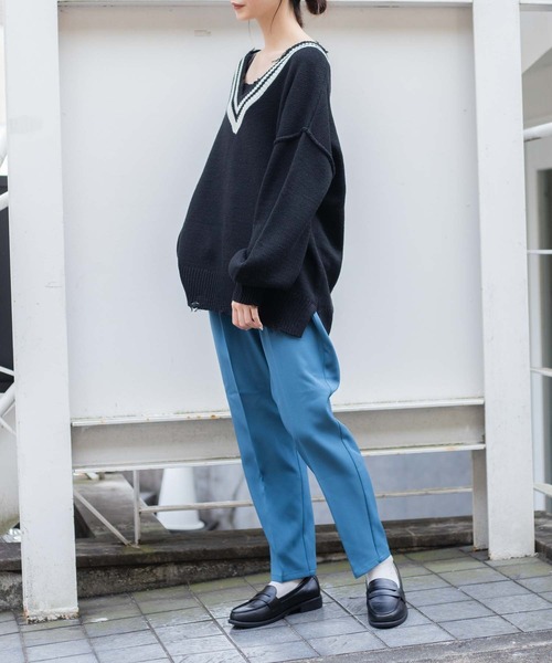 WEGO（ウィゴー）の「WEGO/センタープレステーパードパンツ（スラックス・レディース・ケリー/ブルー/レッド/ブラック/ピンク/アイボリー・SMALL/LARGE/MEDIUM）」の17枚目の写真