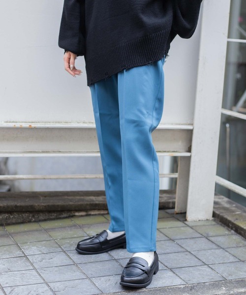 WEGO（ウィゴー）の「WEGO/センタープレステーパードパンツ（スラックス・レディース・ケリー/ブルー/レッド/ブラック/ピンク/アイボリー・SMALL/LARGE/MEDIUM）」の21枚目の写真