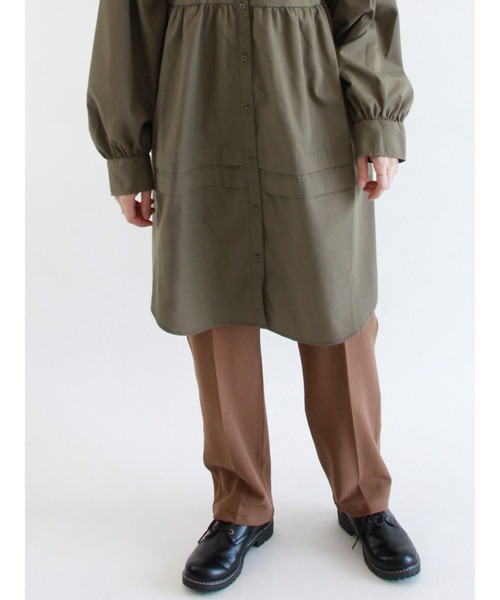 ehka sopo（エヘカソポ）の「センタープレステーパードパンツ（その他パンツ・レディース・ベージュ/マスタード/チャコール・ﾌﾘ-）」の3枚目の写真