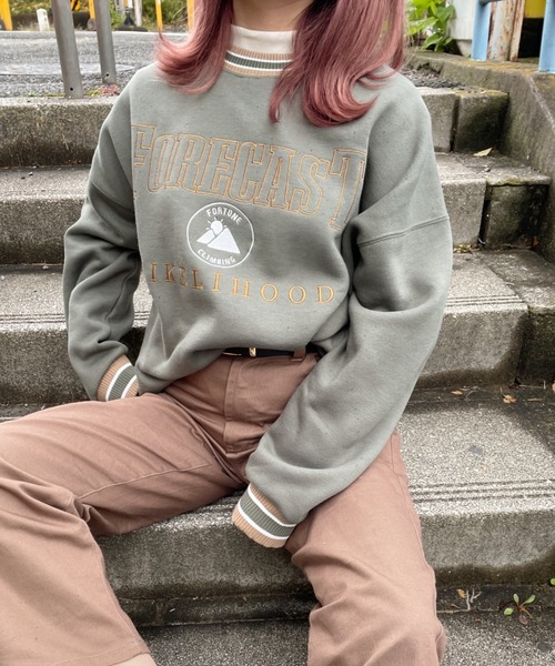 【美品】AP STUDIO ロゴステッチスウェット　刺繍　カーキ nemne store（ネンネストア）の「キャンプに出かけるソデラインリブ