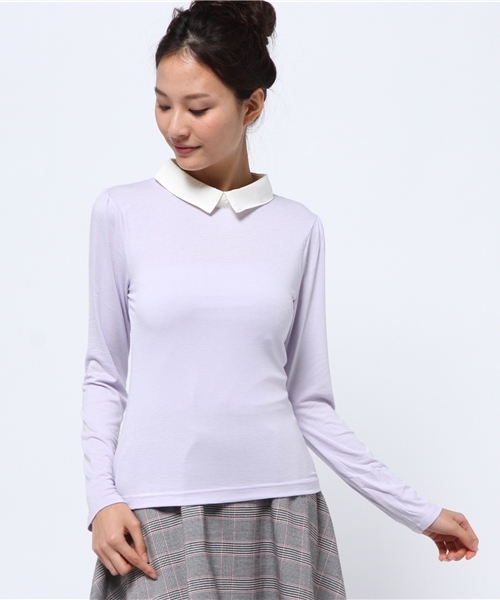 one after another NICE CLAUP(ワンアフターアナザーナイスクラップ)の「【ナイスクラップ】衿付ウォームカットソー(Tシャツ/カットソー・レディース・オフホワイト/ラベンダー/ブル-グレ-/ブラック・FREE)」の4枚目の写真