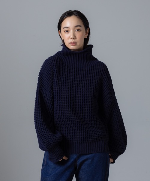 collex(コレックス)の「ワッフルタートルニットプルオーバー(ニット/セーター・レディース・ベージュ/ダークネイビー/ホワイト・フリー)」の3枚目の写真