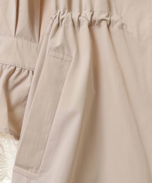 31 Sons de mode(トランテアン ソン ドゥ モード)の「袖レースロングマウンテンパーカー(マウンテンパーカー・レディース・ベージュ/クリーム・36)」の3枚目の写真