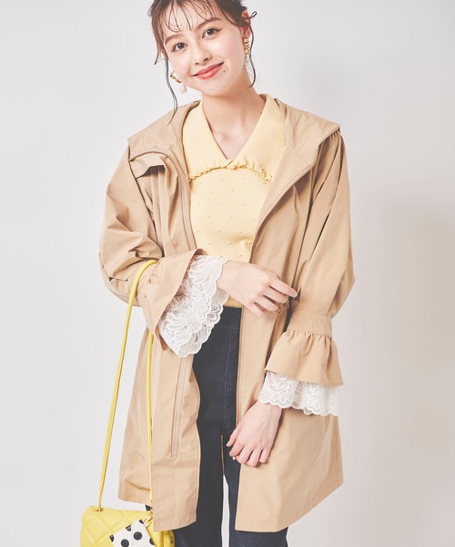 31 Sons de mode(トランテアン ソン ドゥ モード)の「袖レースロングマウンテンパーカー(マウンテンパーカー・レディース・ベージュ/クリーム・36)」の12枚目の写真