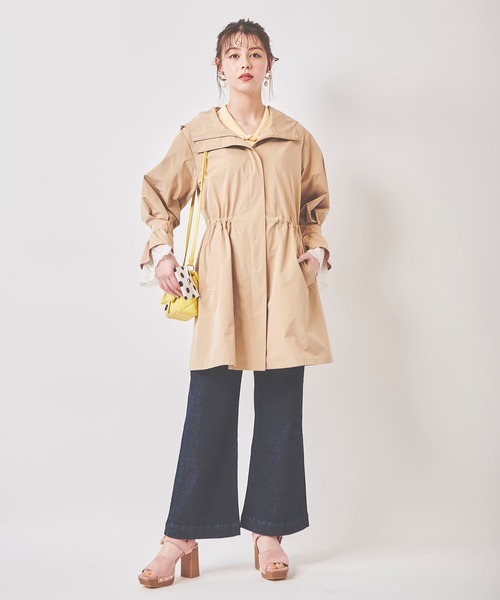 31 Sons de mode(トランテアン ソン ドゥ モード)の「袖レースロングマウンテンパーカー(マウンテンパーカー・レディース・ベージュ/クリーム・36)」の13枚目の写真