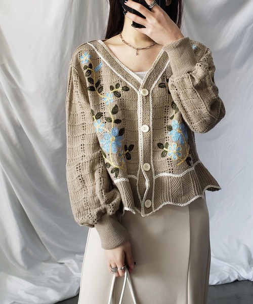 【美品】INGEBORG 麻レース編み お花モチーフ カーディガンMバイカラー セール】 【OUTLET】レース＆フラワーモチーフニット