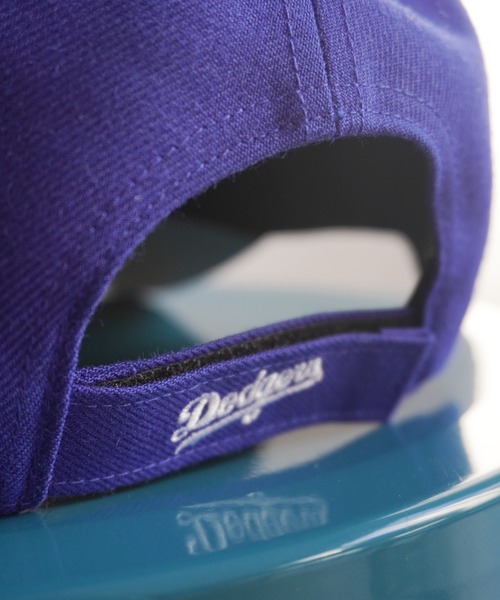 新品タグ付き❗BRIEFINGウォーム ロゴテープジップジャケットブラック⭐ SHINING OG LABEL TEE | BlackEyePatch(ブラックアイパッチ