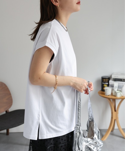 ap retro(アプレトロ)の「【USAコットン】高見え上質 / 大人ルーズフレンチスリーブTシャツ(Tシャツ/カットソー・レディース・ブラック/アイボリー/ホワイト/スミクロ/グレイッシュベージュ/ネイビー/ピンク/ブルー・FREE)」の17枚目の写真