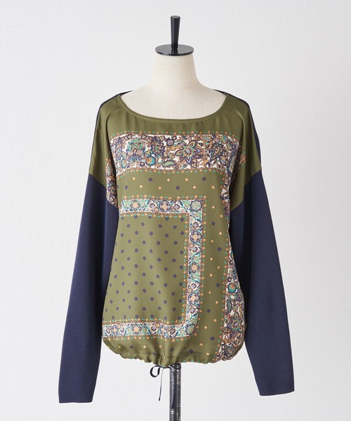 BEARDSLEY（ビアズリー）の「フロントスカーフ柄ニット（ニット/セーター・レディース・アイボリー/カーキ・FREE）」の12枚目の写真