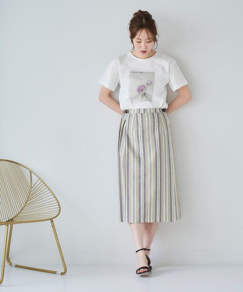 le.coeur blanc（ルクールブラン）の「フラワーフォトプリントTシャツ（Tシャツ/カットソー・レディース・A/B/C・38）」の18枚目の写真