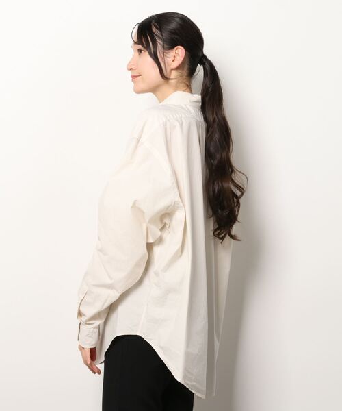 THE SHINZONE（ザ　シンゾーン）の「Shinzone DADDY SHIRT 22MMSBL05（シャツ/ブラウス・レディース・ブルー/ピンク/オフホワイト/パープル・MEDIUM/SMALL）」の18枚目の写真