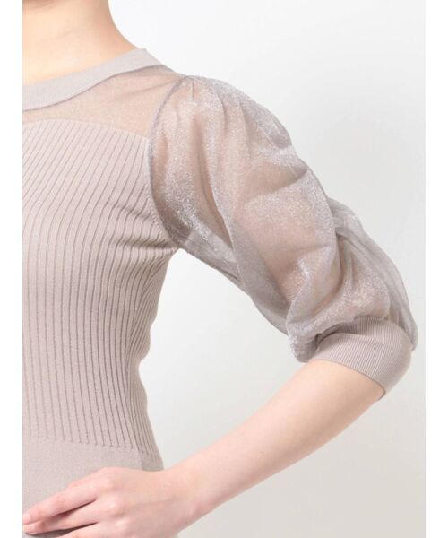 LAGUNAMOON（ラグナムーン）の「シアーギャザーニットワンピース（ワンピース・レディース・ライトブルー/ブラック/ベージュ・SMALL/MEDIUM）」の8枚目の写真