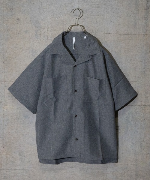 JOHN'S CLOSET(ジョンズクローゼット)の「【i】ポリトロ両腕ポケットオープンシャツ(シャツ/ブラウス・メンズ・ホワイト/ブラック/グレー/サックスブルー/ブルー/モカ・MEDIUM/LARGE/X-LARGE)」の4枚目の写真