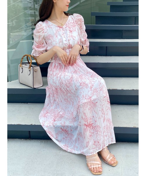 INGNI（イング）の「トワルドジュイVネックプリーツ／ワンピース（ワンピース・レディース・ホワイト×レッド/ホワイト×ブルー/ホワイト×グレー・M）」の18枚目の写真