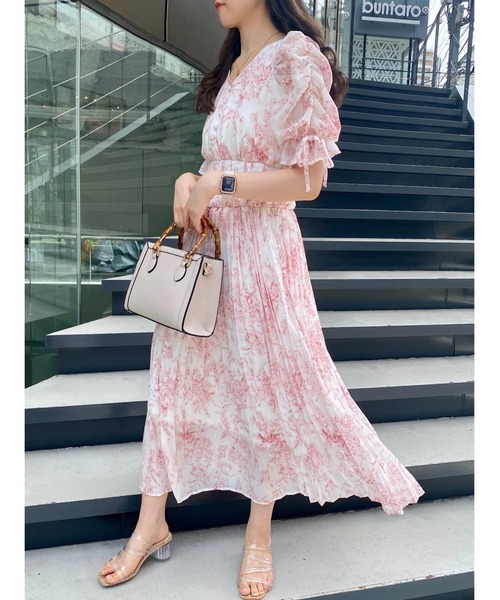 INGNI（イング）の「トワルドジュイVネックプリーツ／ワンピース（ワンピース・レディース・ホワイト×レッド/ホワイト×ブルー/ホワイト×グレー・M）」の20枚目の写真