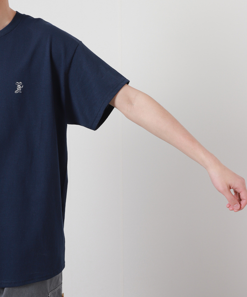 JOURNAL STANDARD(ジャーナルスタンダード)の「【MADDEN / メデン】 RAT LOGO TEE(Tシャツ/カットソー・メンズ・ホワイト/ネイビー・MEDIUM/LARGE)」の11枚目の写真