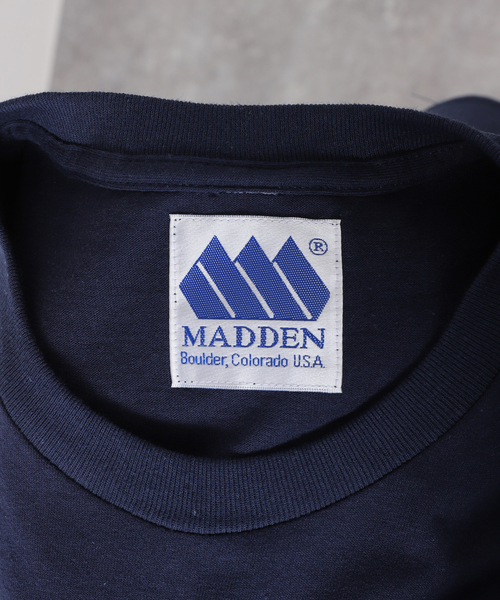 JOURNAL STANDARD(ジャーナルスタンダード)の「【MADDEN / メデン】 RAT LOGO TEE(Tシャツ/カットソー・メンズ・ホワイト/ネイビー・MEDIUM/LARGE)」の17枚目の写真