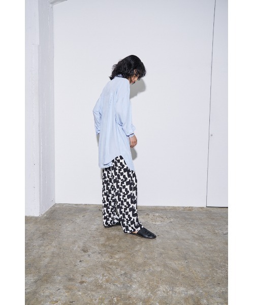 4youstory（フォーユーストーリー）の「【4youstory】幾何学プリントパンツ（スラックス・レディース・ブラック/ブラウン・FREE）」の4枚目の写真