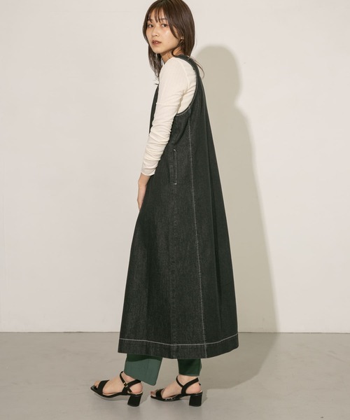 KBF（ケイビーエフ）の「マルチWAYフリルデニムワンピース（ワンピース・レディース・ブラック/ワンウォッシュ・ONE）」の14枚目の写真