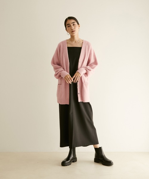 SALON adam et rope'（サロン アダム エ ロペ）の「フォックスウール片畦ニットカーディガン（カーディガン/ボレロ・レディース・ライトグレー/ベージュ/ネイビー/ピンク・FREE）」の5枚目の写真