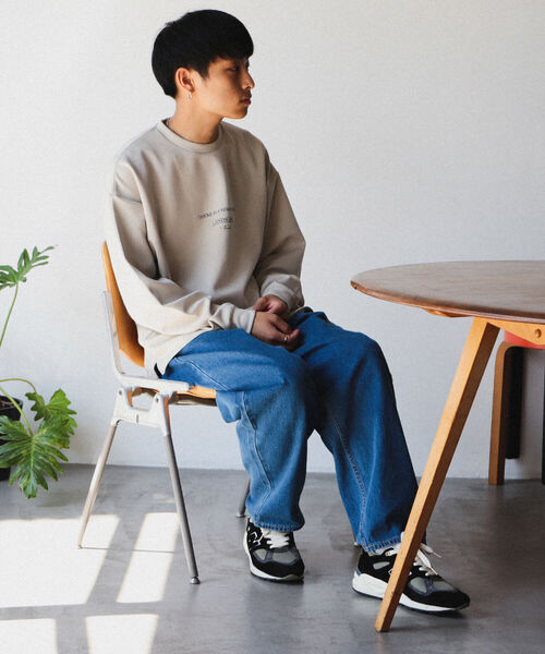 BEAMS HEART（ビームスハート）の「BEAMS HEART / ダンボール プリント ロングスリーブ ビッグ Tシャツ（Tシャツ/カットソー・メンズ・ホワイト/ベージュ/ミント・SMALL/MEDIUM/LARGE）」の13枚目の写真