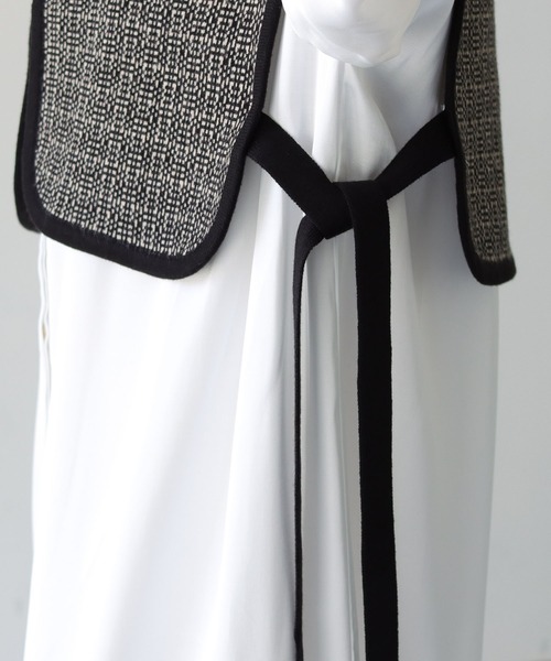 HER CLOSET(ハークローゼット)の「【shemoshelly】ジャガードニットベスト(ベスト・レディース・ブラウン/ブラック/アイボリー・M)」の11枚目の写真