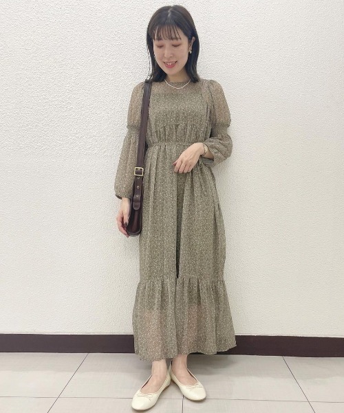 flower（フラワー）の「ニュアンスブルームワンピース（ワンピース・レディース・グリーン/ブラウン・FREE）」の14枚目の写真