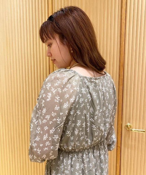 flower（フラワー）の「ニュアンスブルームワンピース（ワンピース・レディース・グリーン/ブラウン・FREE）」の16枚目の写真