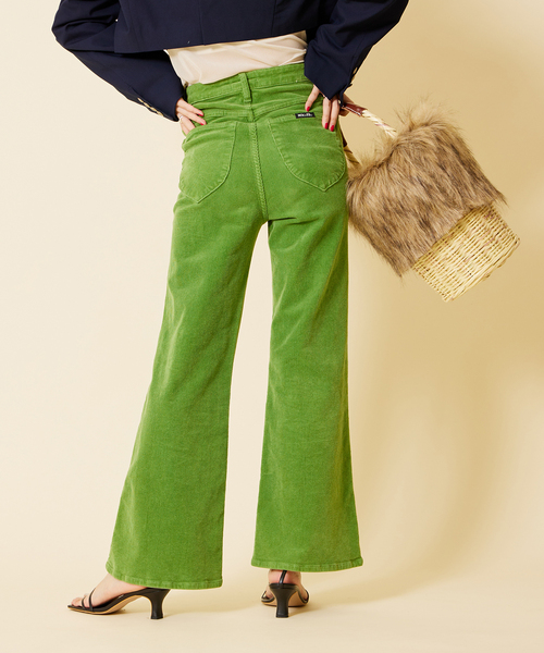 U by SPICK&SPAN(ユーバイスピックアンドスパン)の「【ROLLA’S/ローラス】 EASTCOAST CROP FLARE(その他パンツ・レディース・ライトグリーン・SMALL/X-SMALL/MEDIUM)」の7枚目の写真