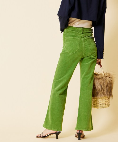 U by SPICK&SPAN(ユーバイスピックアンドスパン)の「【ROLLA’S/ローラス】 EASTCOAST CROP FLARE(その他パンツ・レディース・ライトグリーン・SMALL/X-SMALL/MEDIUM)」の8枚目の写真