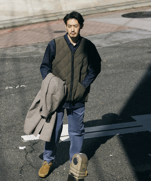 TAION（タイオン）の「【TAION × HOUSE HOLD / タイオン】別注 ダウンベスト（ブルゾン・メンズ・ブラック/カーキ/ベージュ・4/3）」の17枚目の写真