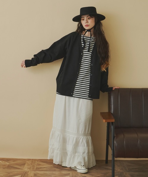Libra Cue(リブラ キュー)の「"リラックスボーダープルオーバー" こなれ感を演出する絶妙なリラックスシルエット 一枚でもレイヤードでも着たくなる一枚(Tシャツ/カットソー・レディース・ブラック/グレー・FREE)」の9枚目の写真