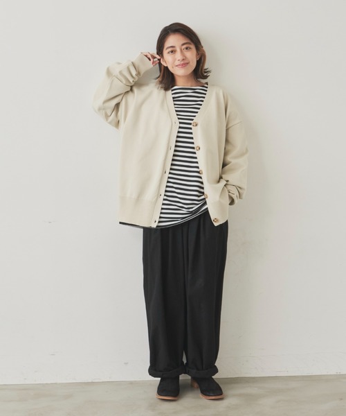 Libra Cue(リブラ キュー)の「"リラックスボーダープルオーバー" こなれ感を演出する絶妙なリラックスシルエット 一枚でもレイヤードでも着たくなる一枚(Tシャツ/カットソー・レディース・ブラック/グレー・FREE)」の17枚目の写真