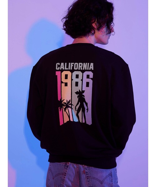 Green　Parks（グリーンパークス）の「【UNISEX】■STRANGER THINGS CALIFORNIA 86（スウェット・レディース・ブラック・FREE）」の6枚目の写真
