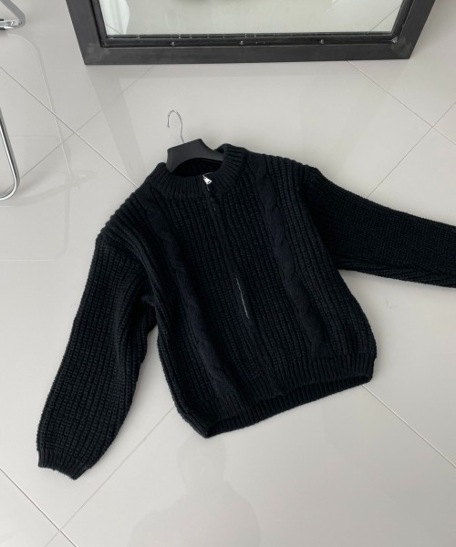 yuue' ( wear )（ユーイ）の「ビッグシルエット ジップアップ ニット カーディガン（ニット/セーター・レディース・ブラック/グレー/ピンク/ベージュ・FREE）」の2枚目の写真