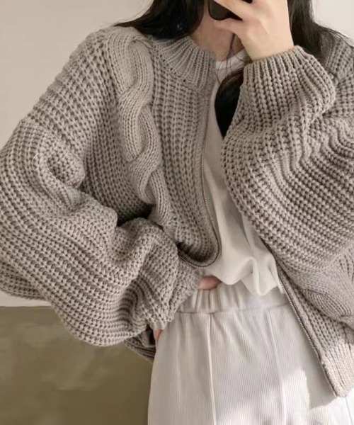 yuue' ( wear )（ユーイ）の「ビッグシルエット ジップアップ ニット カーディガン（ニット/セーター・レディース・ブラック/グレー/ピンク/ベージュ・FREE）」の19枚目の写真